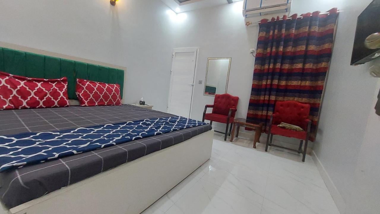 Gulshan Guest House การาจี ภายนอก รูปภาพ