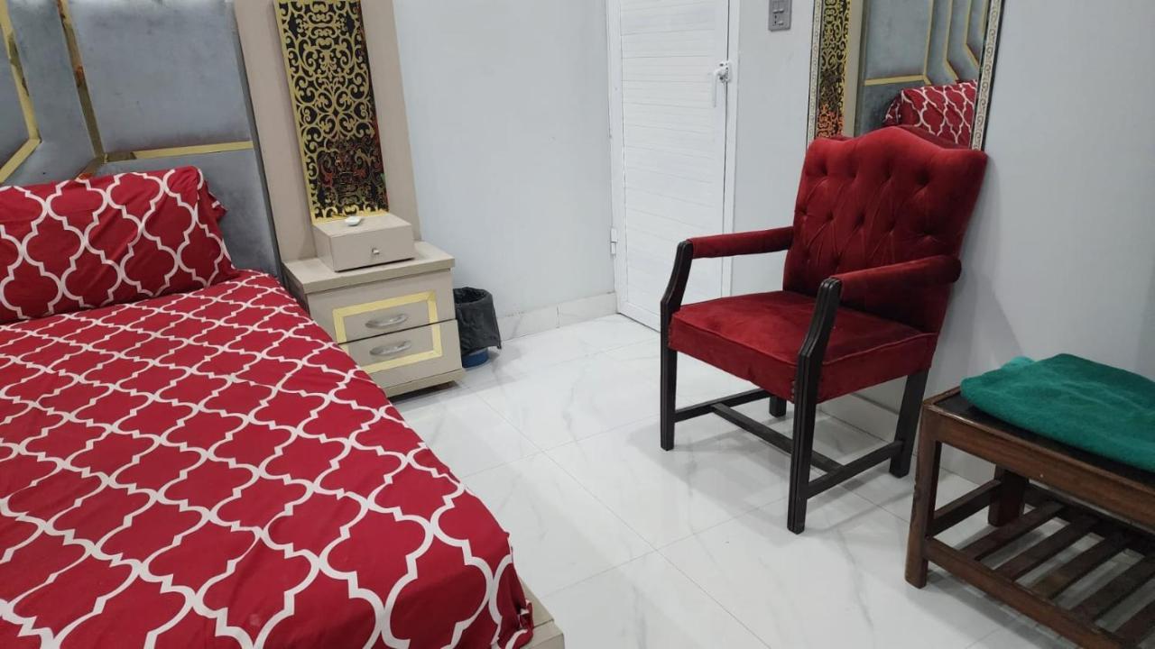 Gulshan Guest House การาจี ภายนอก รูปภาพ