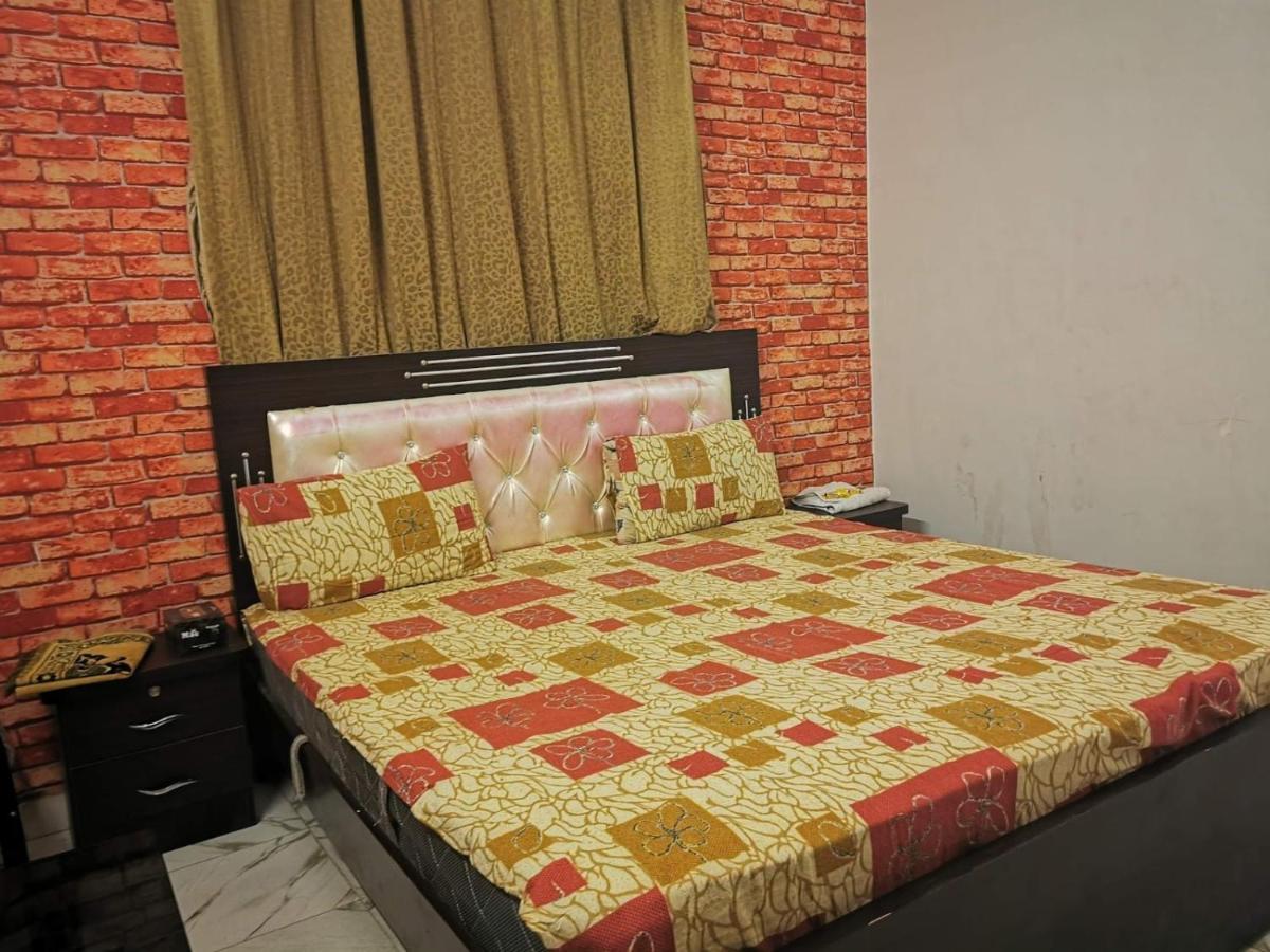 Gulshan Guest House การาจี ภายนอก รูปภาพ