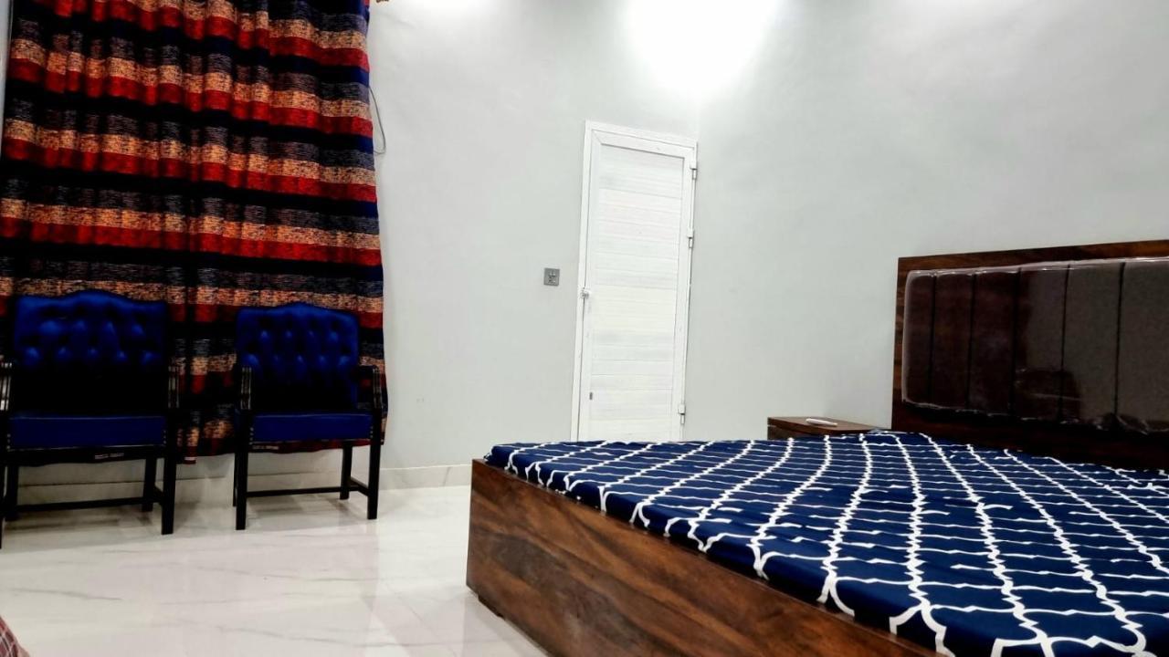 Gulshan Guest House การาจี ภายนอก รูปภาพ