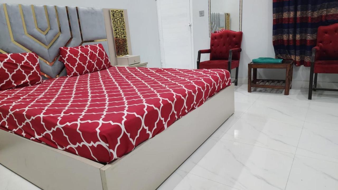 Gulshan Guest House การาจี ภายนอก รูปภาพ