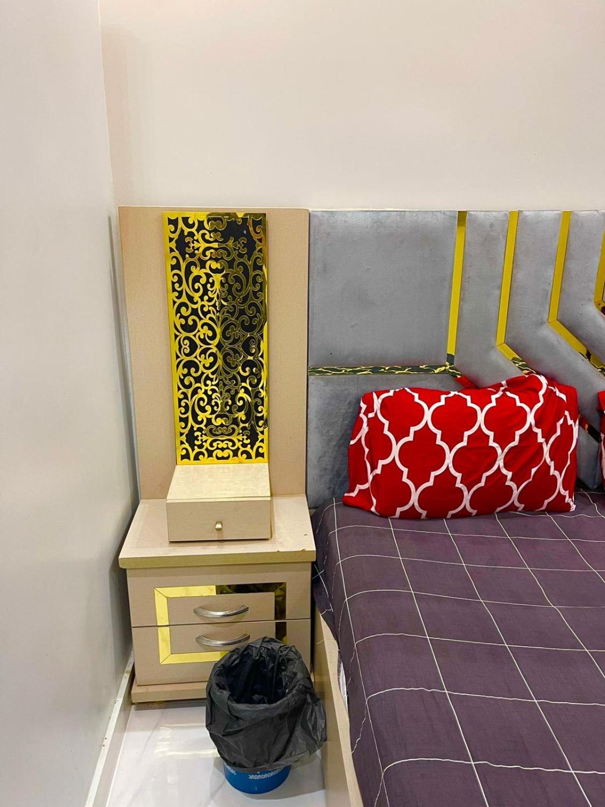 Gulshan Guest House การาจี ภายนอก รูปภาพ